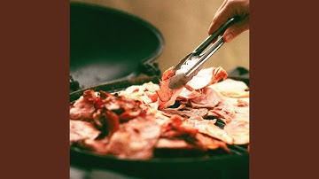 Pulsating Backdrops for Fresh Cooking at Home