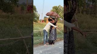 बहिर देवर ने कांड कर दिया 😂🤣#comedy #funnyvideo #devarbhaujicomedy  #shortsfeed #youtubeshorts