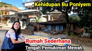 Rumah Sederhana di Tengah Kampung Elite Bos Sawit Ponorogo