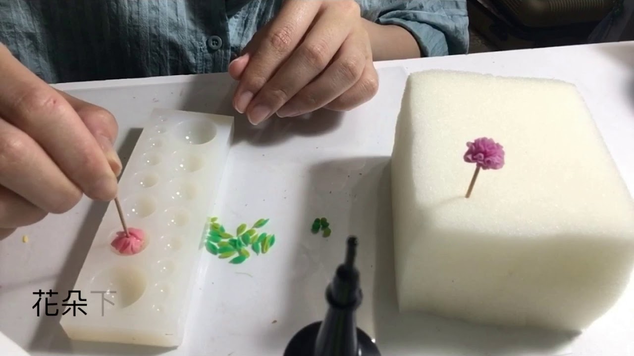 小蜜蜂迷你教學-康乃馨 Extra Polymer Clay Tutorial - Carnation