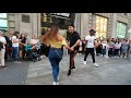 La música une a las personas bailando timba cubana Madrid timbera