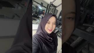 spesial tiktok cewek hijab manis viral #shorts