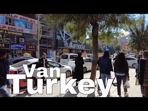 Walking in the city center of Van/Turkey
