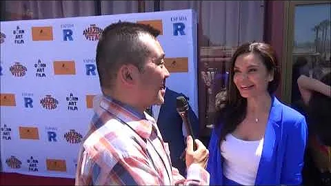 Brenda Mejia Red Carpet Interview at The Amazing V...