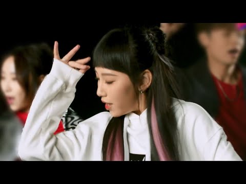 炎明熹 Gigi @《Hat Trick》MV製作特輯 (25/09/2022)