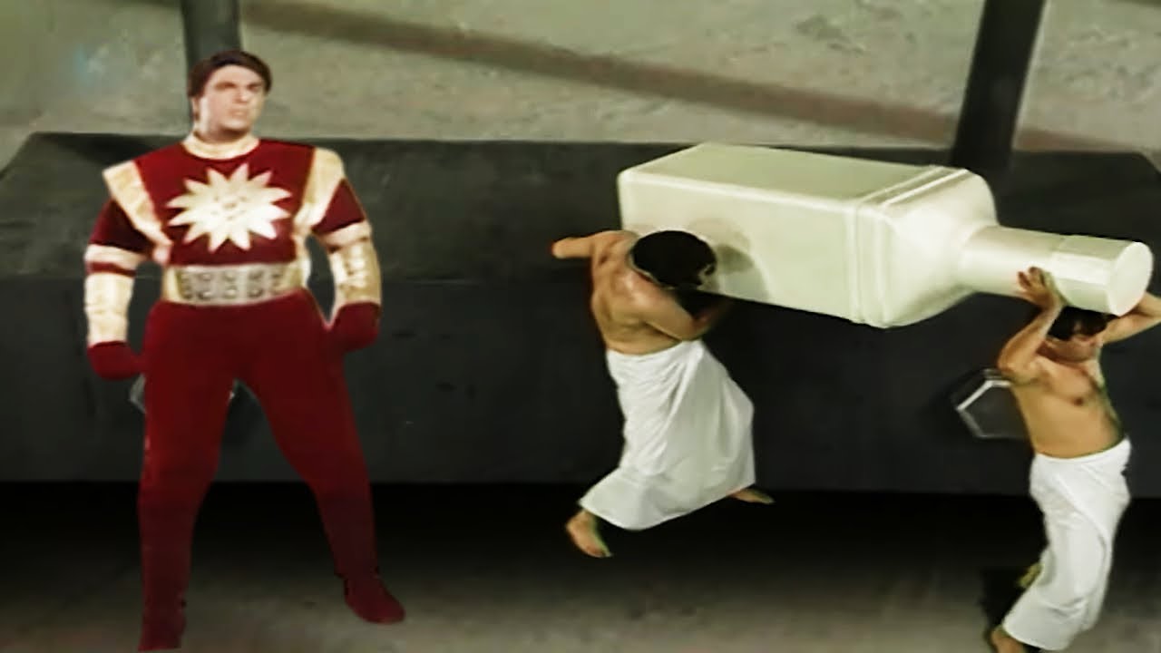 शक्तिमान को लगा झटका, डॉ. जैकाल अपने नए यन्त्र से हुआ छोटा, जेल से फरार - Shaktimaan Episode - 249