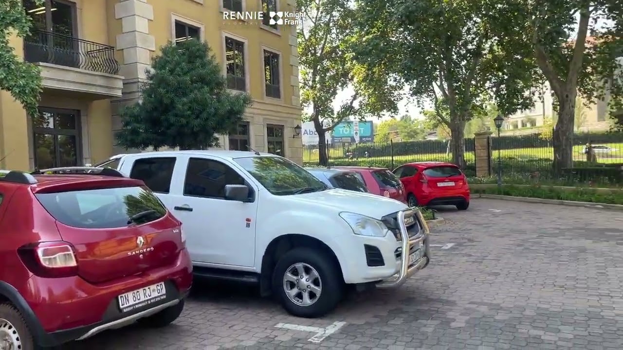 531m² Ground Floor South Commercial Property to rent at Pallazo Towers West in Magaliessig