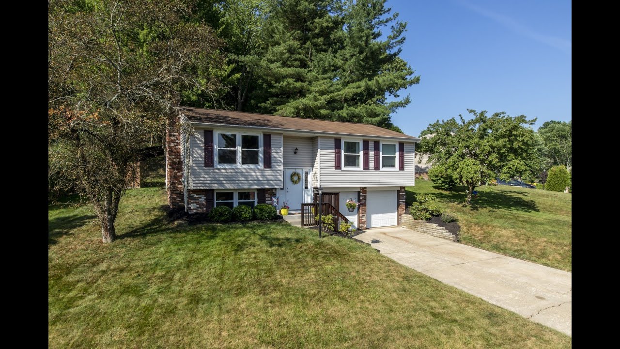 133 Glengarry Drive Moon Township, PA YouTube