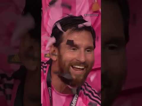 MESSI FELIZ = TODO MUNDO FELIZ! ❤️🏆 #shorts