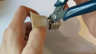 Magic Blue Bulb Teardown screenshot 1