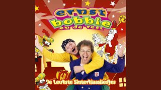 Video thumbnail of "Ernst, Bobbie en de rest - Sinterklaasje kom maar binnen"