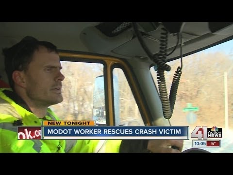 MoDOT worker rescues crash victim