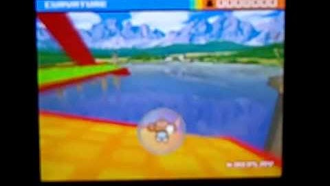 Super Monkey Ball Touch and Roll Video Quiz - Level 1, Task 3
