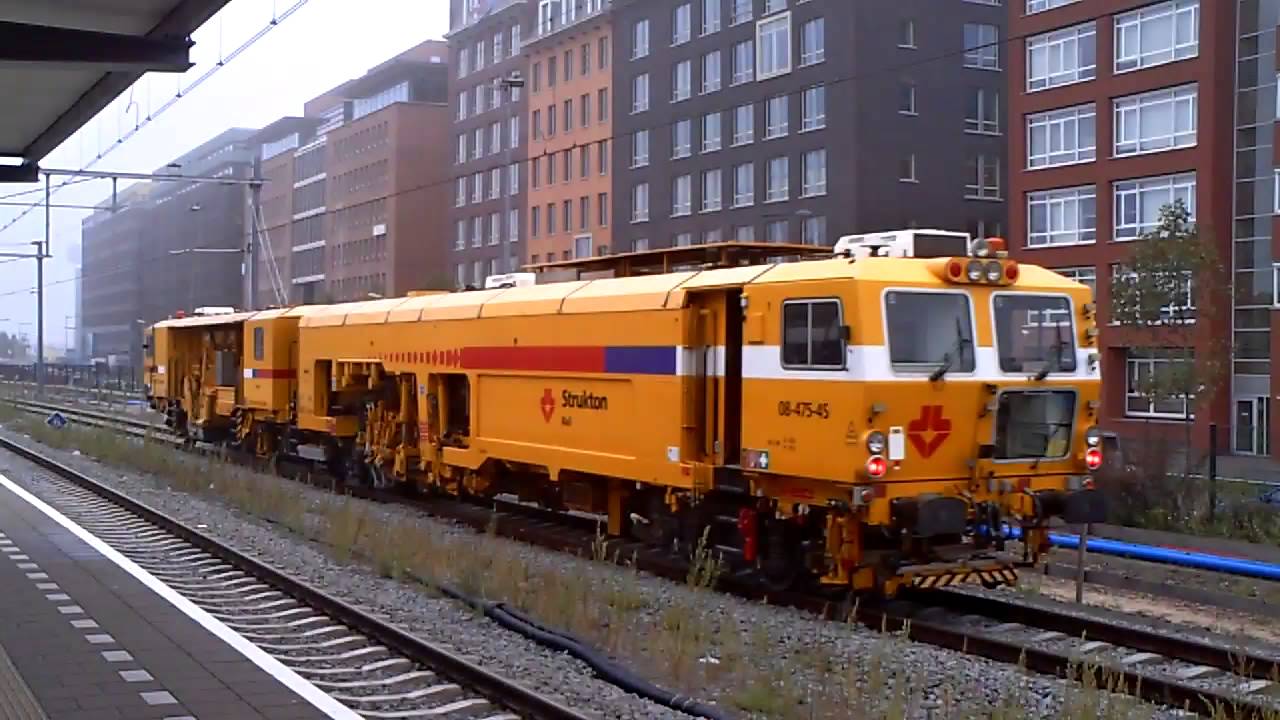 Strukton Rail SPR Unimat 9 door 's-Hertogenbosch - YouTube