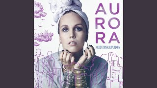 Video thumbnail of "Aurora - Annetaan tapahtuu"