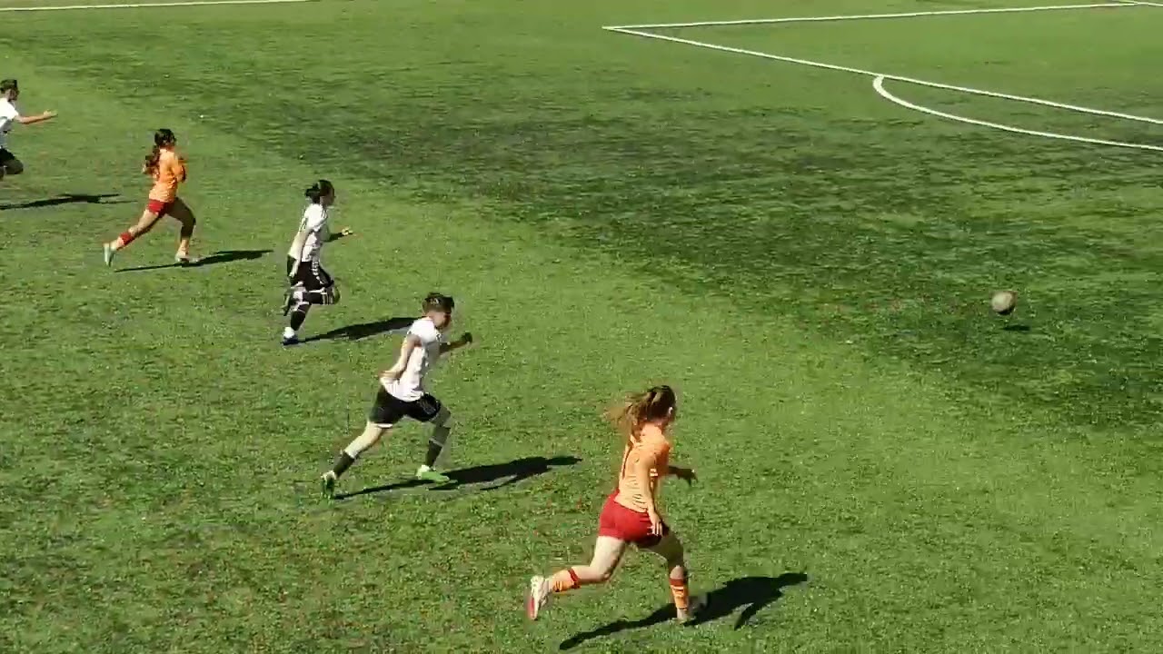 U15 Yıldız Kızlar Ligi Şampiyonluk Maçı:Galatasaray 3-2 Beşiktaş