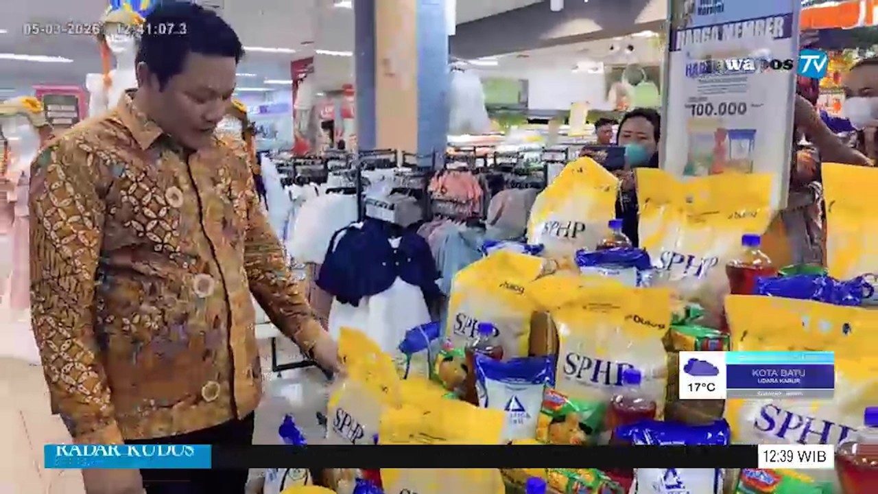 Bupati Sidoarjo Sidak Makanan dan Minuman di Pusat Perbelanjaan-Pastikan Tak ada Barang Kadaluwarsa