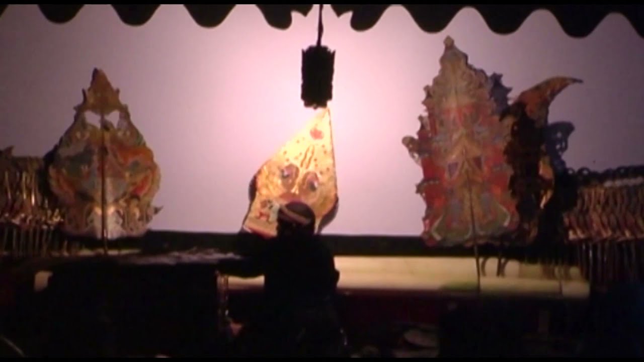 WAYANG KULIT DALANG Ki ENTHUS SUSMONO Bupati Tegal • Tasyakuran Khitanan SULTAN BAHHARUDIN FADHILLAH
