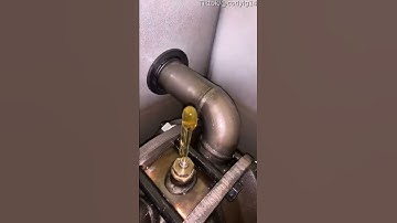 Cool Laminar Flow Oil Spout || ViralHog