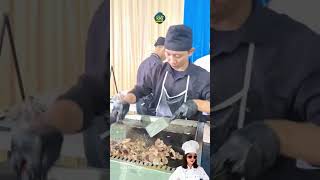 KESERUAN KAMI DALAM MELAYANI PARA CUSTOMER KAMI