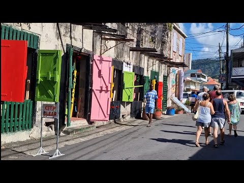 DISCOVERING ROSEAU, DOMINICA-  PEOPLE AND STREETS