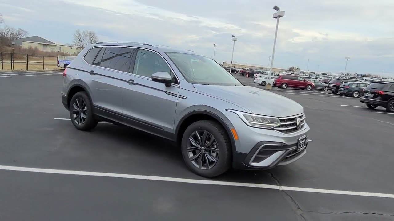 2022 VW Tiguan 2.0T SE 4Motion in Pyrite Silver Metallic YouTube