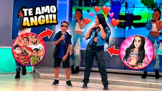 EL TILIN INSANO SORPRENDE A ANGI FIRE EN TV Y CANTAN CHAKALITOS 💍❤️