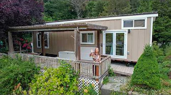 Wait Till You See Inside This 3br Tiny House Dream