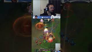 O Maior Erro é Não Ter um Amigo Assim! | #leagueoflegends #lolesports #soloq #memeslol