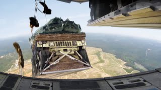 The Hypnotic Process of Dropping Tons of US Humvee From Massive C-17 Aircraft