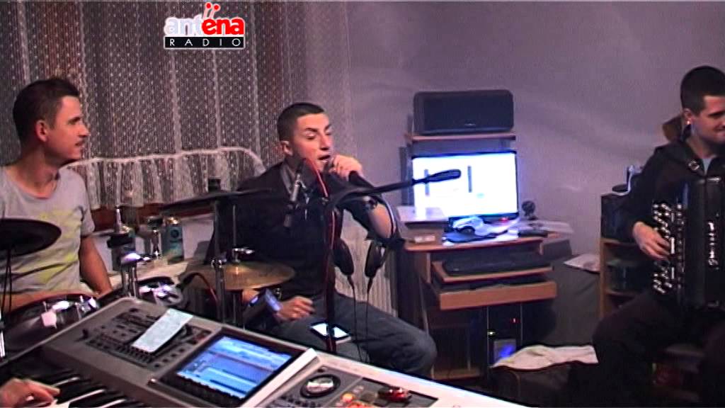 LIVE BAND KRUSEVAC (Slobodan Djurkovic) - Zivim, uzivo 2015