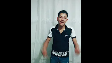 لازم أكون شغلاني مش هقولك تاني لو الف حاجه وجعاني بشوف عنيكي ارتاح يا ملاكي تروح حياتي فداكي 