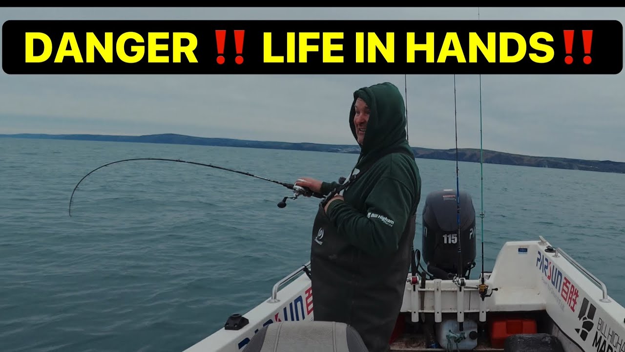 Море — жестокая хозяйка: второго шанса нет, жизнь в твоих объятиях.