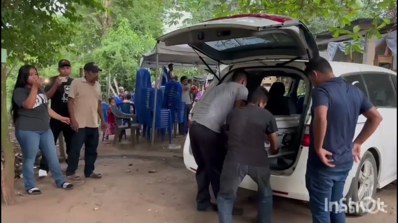ELIZA llego a su casa pero en una caja😭