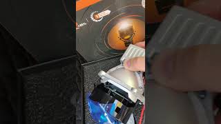 Bi-LED линзы + Laser от Aozoom: Революция в освещении вашего авто