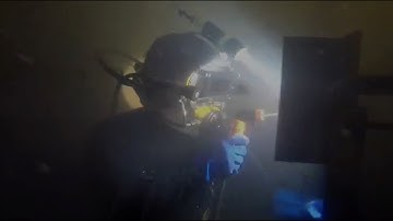 Commercial marine divers with Dockbuilders and Timbermen Local Union 1556