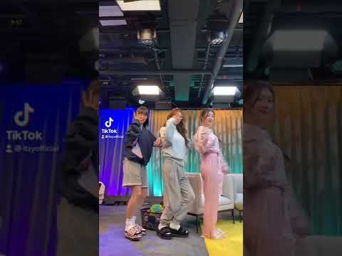 랄라라라랄랄랄라라🎵예지X류진X채령의 댄스 챌린지🍃#ITZY #있지 #YEJI #예지 #RYUJIN #류진 #CHAERYEONG #채령 #Shorts