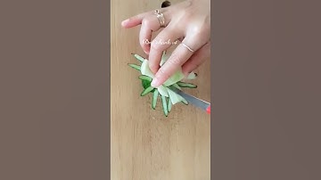 Cách tỉa hoa dưa leo, cà rốt cực nhanh và đẹp #shorts