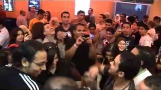 اغنية الجمهور - فيلم 1/8 دستة اشرار - محمد رجب