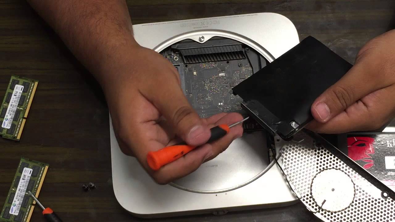 casete Inmersión en cualquier sitio Instalar disco SSD en Mac Mini - YouTube