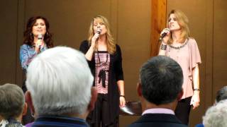 Video thumbnail of "Sisters (The Star-Spangled Banner) 09-23-11 Northwest GospelFest"