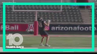Rob Gronkowski just caught a football from a helicopter