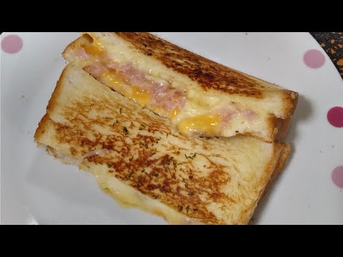 【料理】チーズがとろけるチーズサンドCheese sandwiches with melted cheese