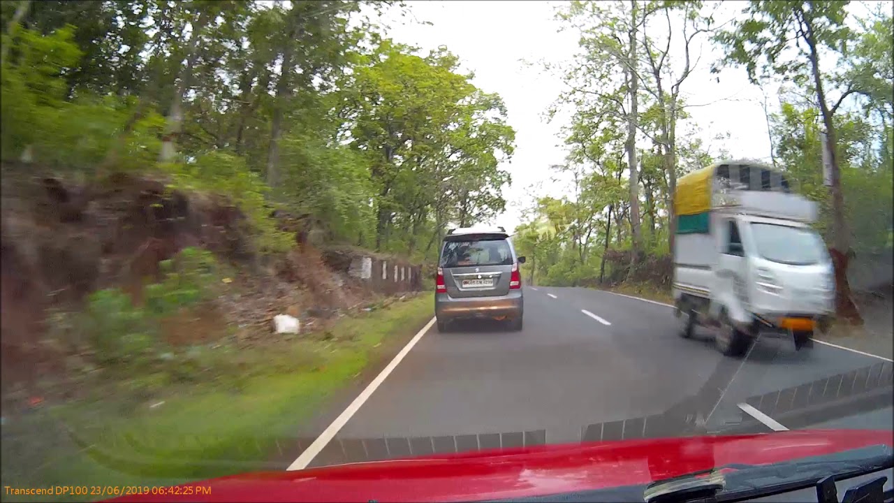 CLOSE CALLS AND NEAR MISSES COMPILATIONS | DASHCAM INDIA | ROADRAGE l ...