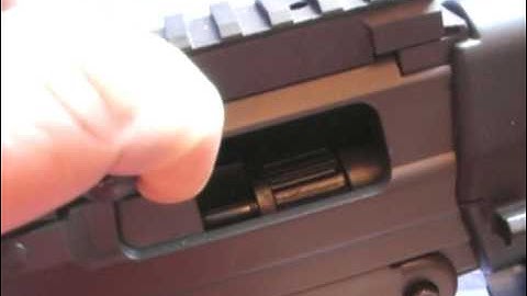 Jing Gong SIG 552 Close-up