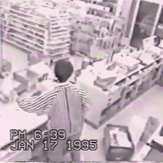 Earthquake - Japan, Kobe (17th January 1995) - YouTube