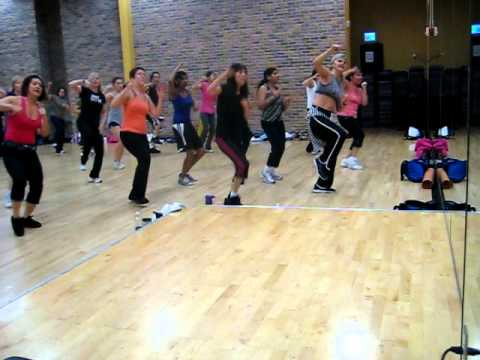 Zumba Hey Baby - Pitbull - louise