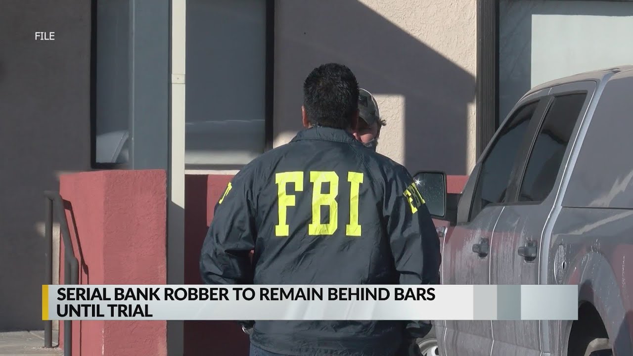 Serial bank robber will remain behind bars until trial - YouTube