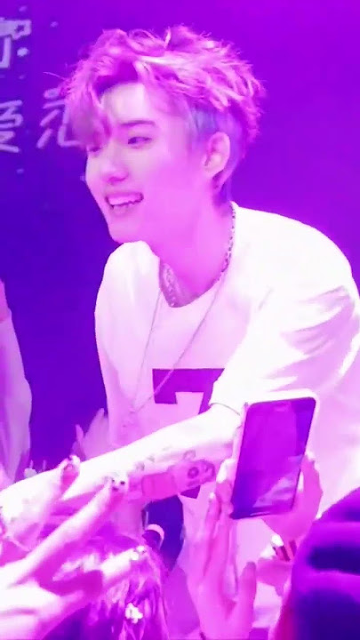 #douyin #douyinchina #soáica #handsome #xuhuong #tiktok #抖音 #seven #seven老男孩儿#優樂唱跳俱乐部 #mcseven #抖音