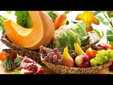 Βίντεο: Υπέροχη πουβέρια φρούτων. Αναπαραγωγή και φροντίδα